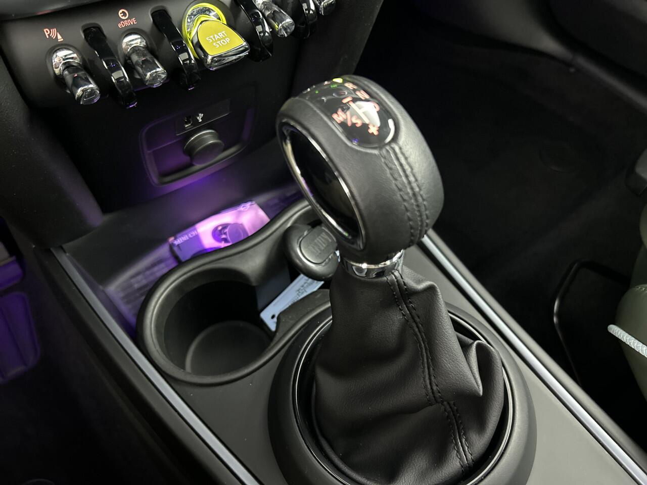 Mini COUNTRYMAN Mini 2.0 Cooper SE ALL4 Untamed /Pano/Leder/18'LMV