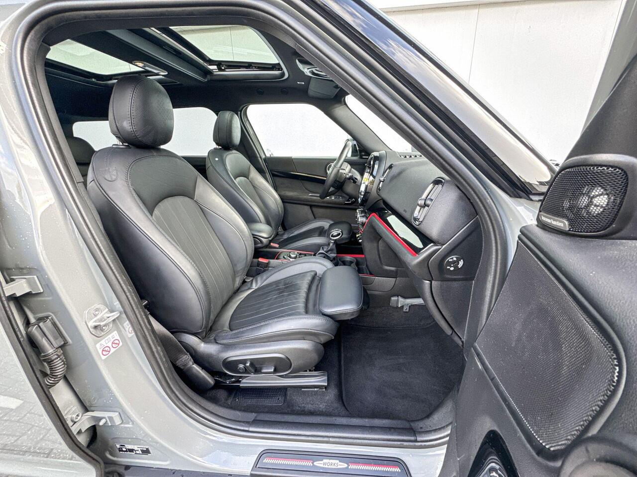 Mini COUNTRYMAN Cooper S E ALL4 John Cooper Works