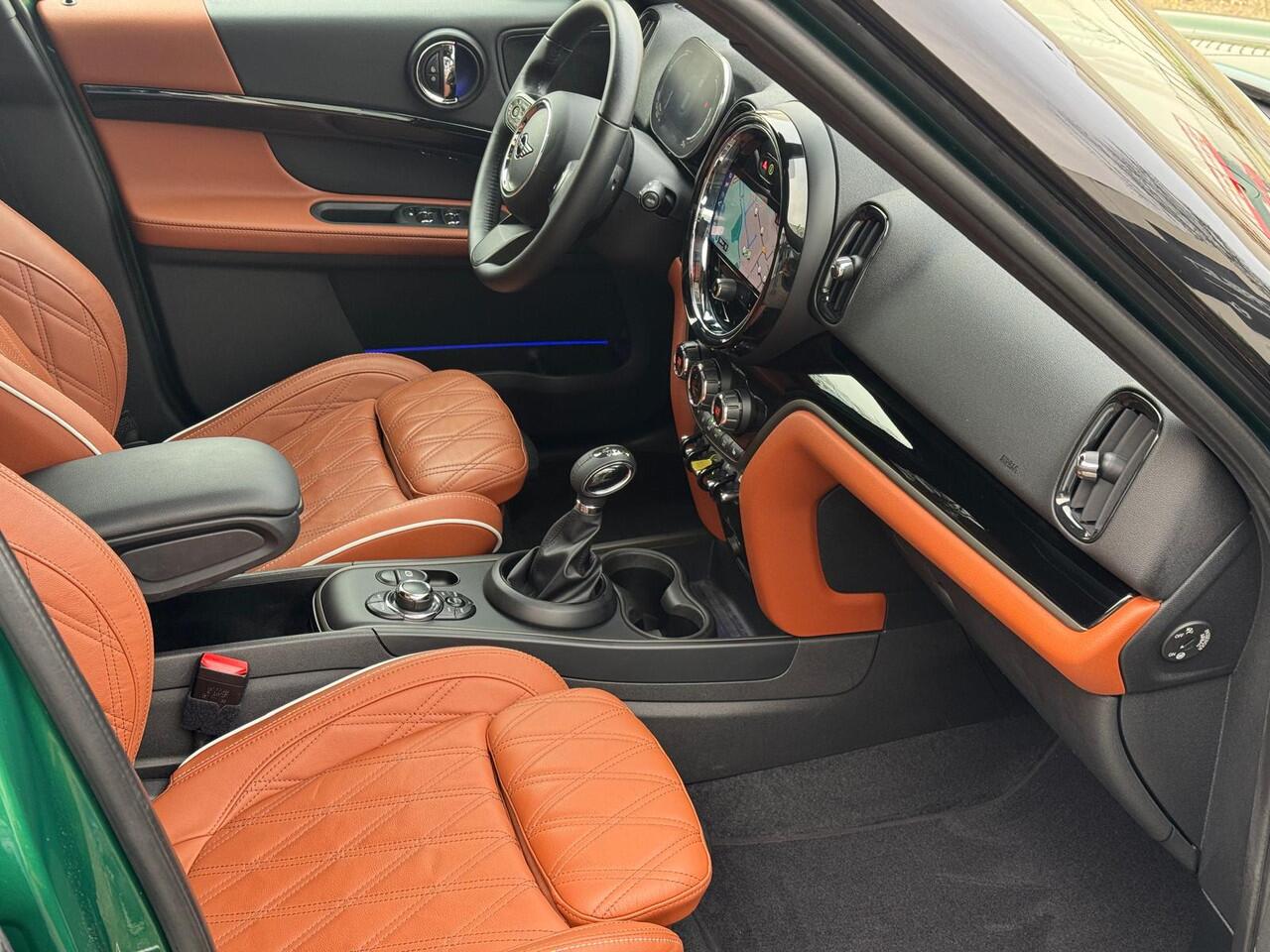 Mini COUNTRYMAN 2.0 Cooper SE ALL4 Classic Trim Panoramadak Harman/Kardon Head-up Vol opties . Neem contact op en we maken een afspraak!