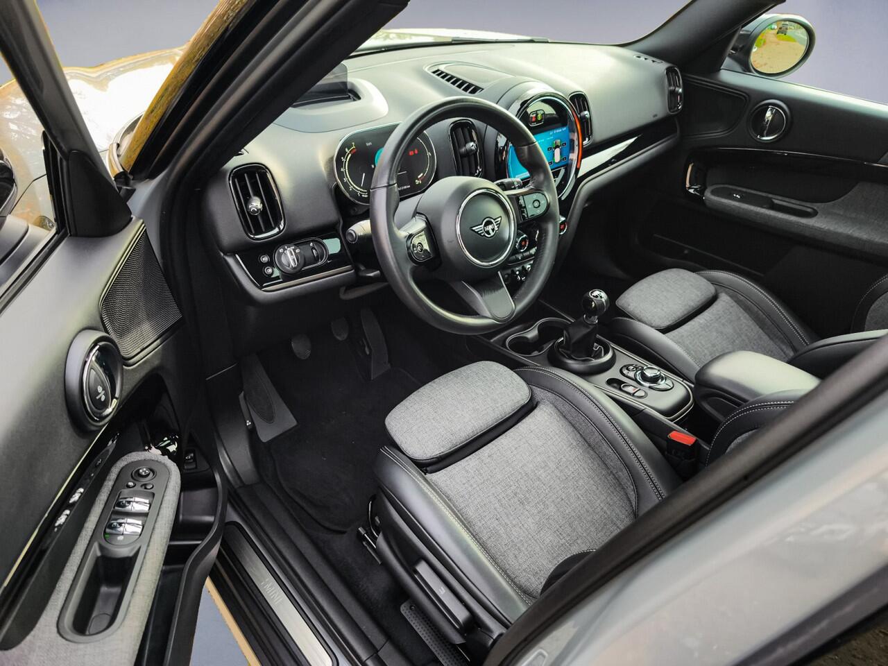 Mini COUNTRYMAN Mini 1.5 Cooper Classic 1e-Eig. & Keurig-Onderh. BOVAG-Garantie. NL-Auto.