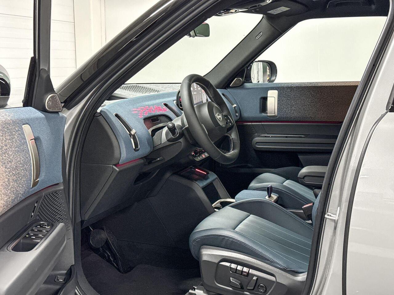 Mini COUNTRYMAN C | Favoured Trim | Pakket XL | 19" Kaleido Spoke two-tone | Selections