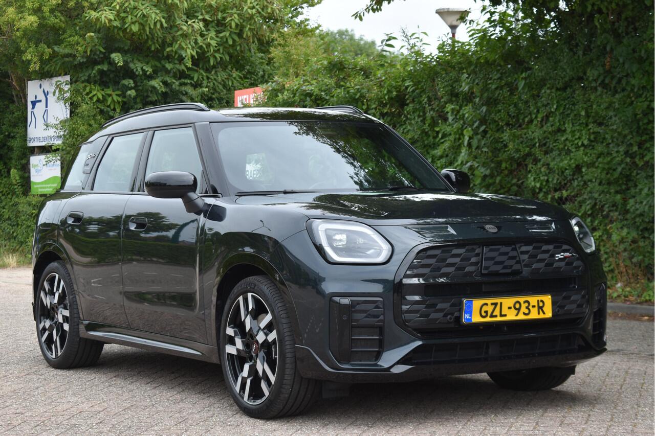 Mini COUNTRYMAN Mini S 313 PK SE ALL4 John Cooper Works S 66.5 kWh | NL-Auto | Standkachel | Camera | Keyless | HUD | Stuurverwarming | Carplay | Full LED