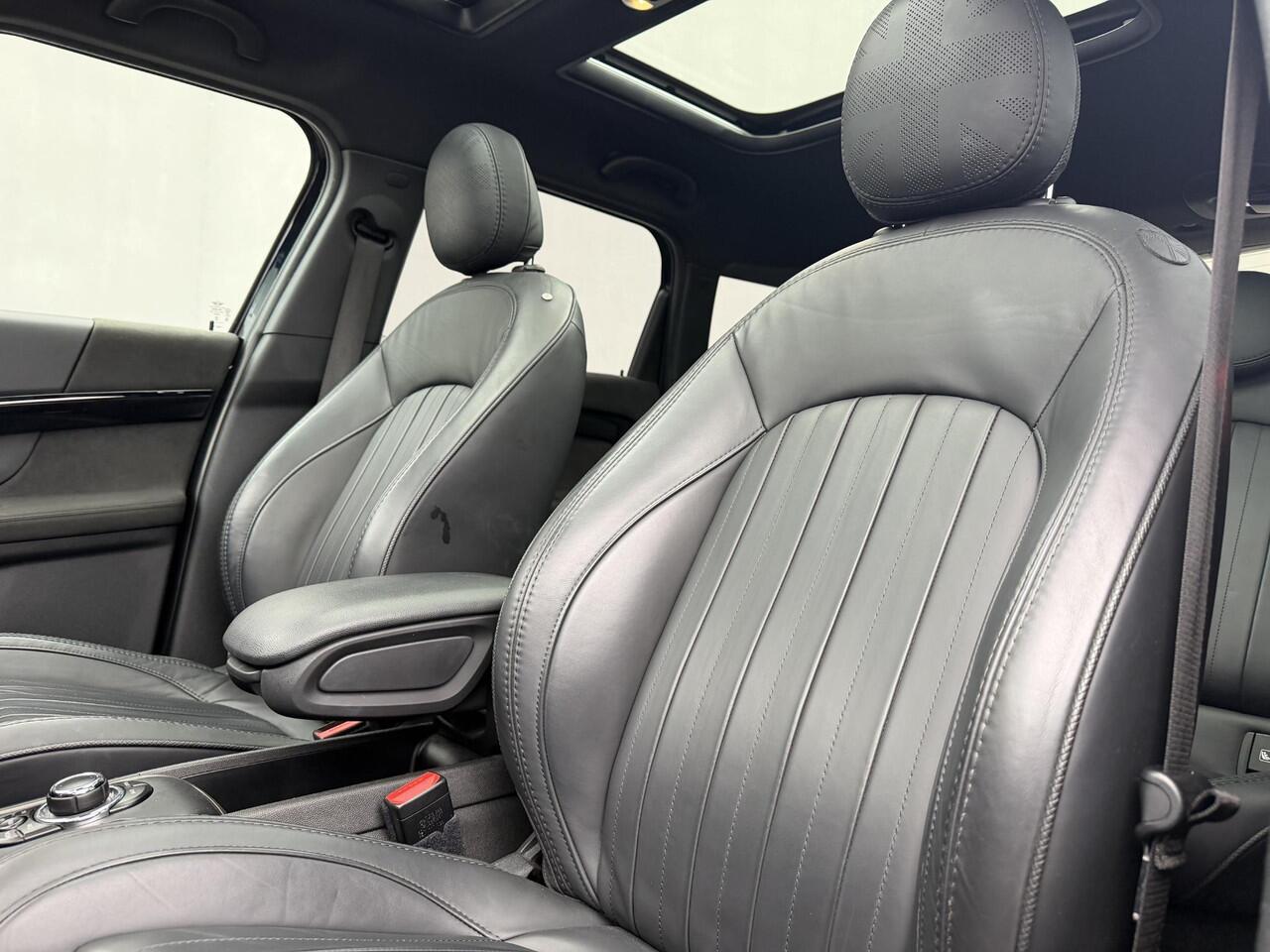 Mini COUNTRYMAN 1.5 Cooper S E ALL4 MINI Yours / Plug-In / EAER 41 km / Leder / Harman Kardon / Head Up Display / Schuif & Kanteldak / Navigatie / Elektrische stoelen / Adaptieve CC / Apple Carplay & Android / Camera / PDC / Stoel Verwarming /