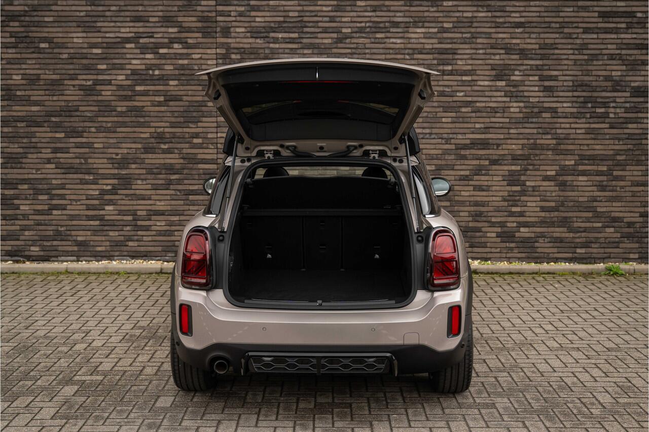 Mini COUNTRYMAN Cooper SE Hybrid ALL4 JCW-Trim | Navi | Panorama | Lounge Leder | Memory | H&K | Head-Up | 19"LM | Rooftop Grey