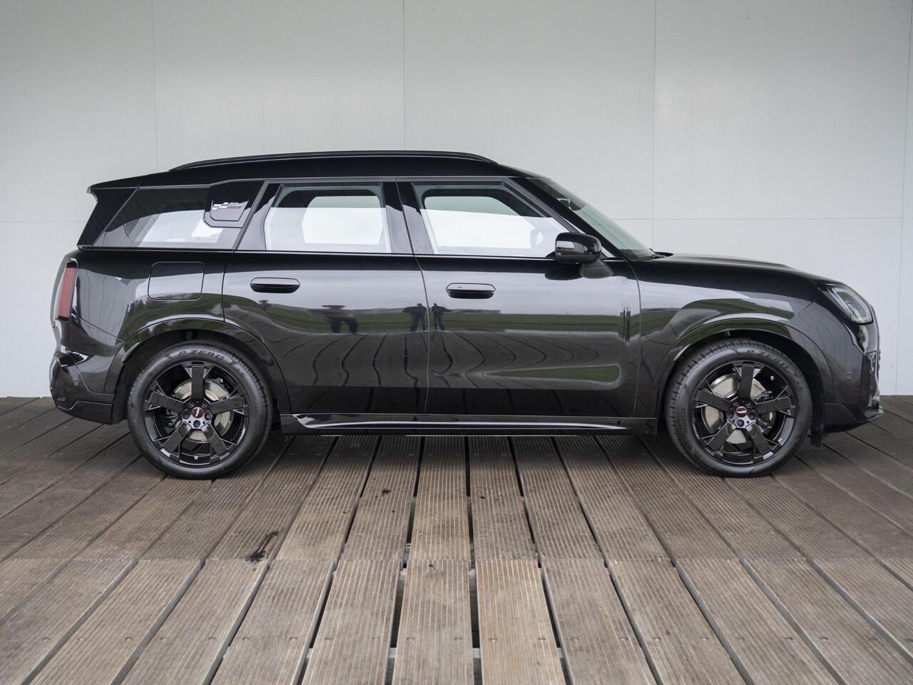 Mini COUNTRYMAN E John Cooper Works + S pakket + Stoel en Stuurverwarming
