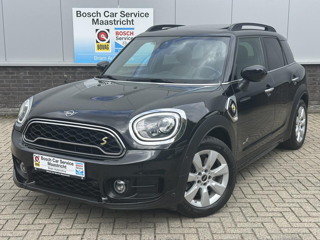 Mini COUNTRYMAN Mini 2.0 Cooper S E ALL4 Chili | Leer | Panorama | Key-less | Winter-pakket | Interesse, Proefrit? Bel of app met: 06-24 28 28 42