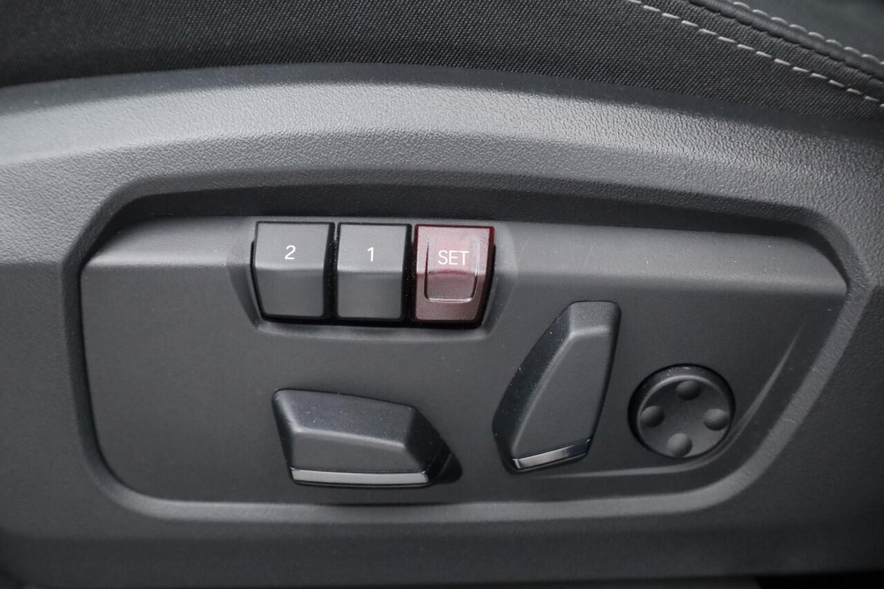 Mini COUNTRYMAN Mini 2.0 JCW ALL4 John Cooper Works XL 300pk | Pano | HUD | Massage | Harman Kardon | Elek. Trekhaak | 360cam | Memory