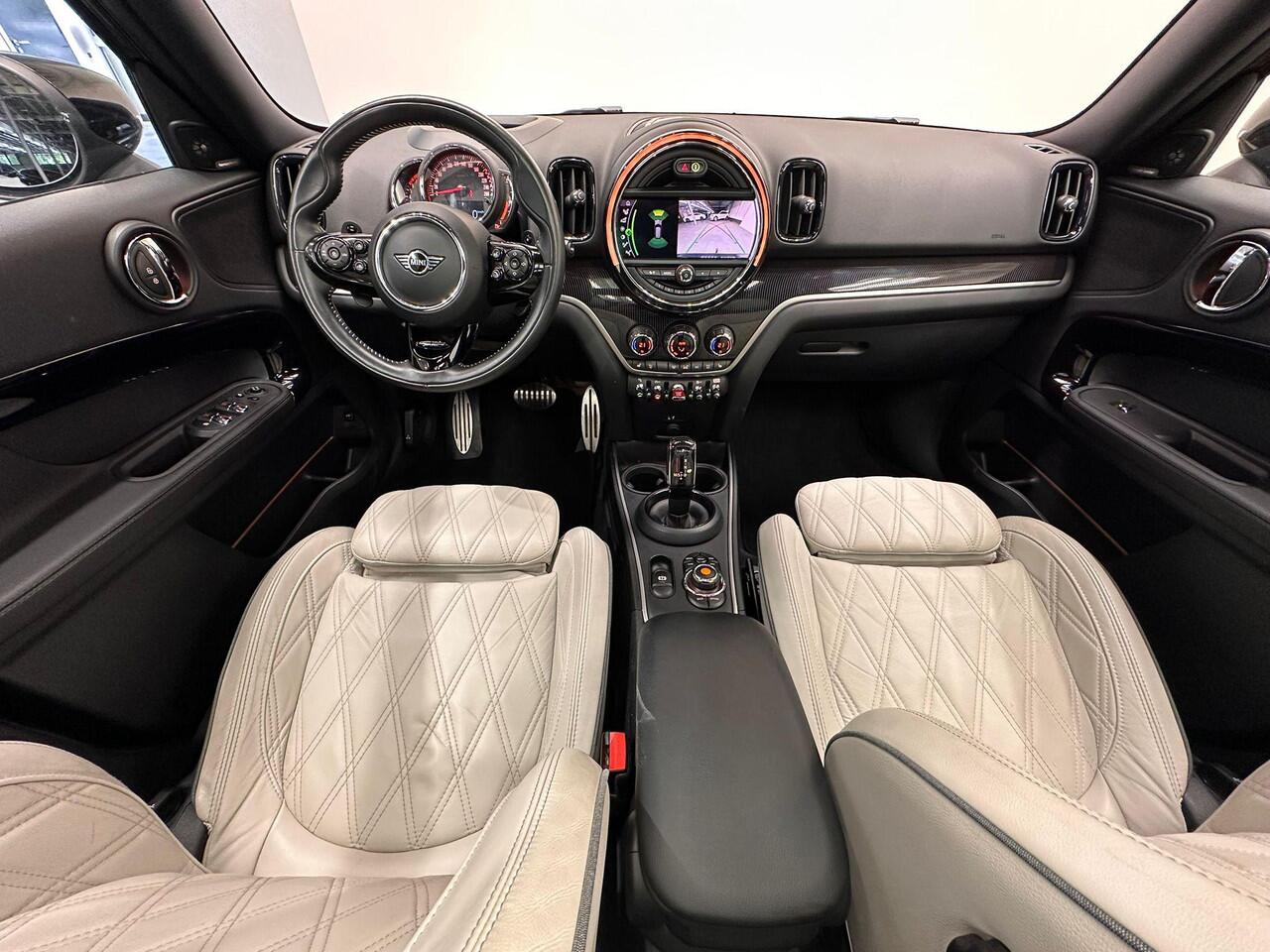 Mini COUNTRYMAN Mini 2.0 John Cooper Works ALL4 Chili Full l Pano l Harman l Apple l Head up l