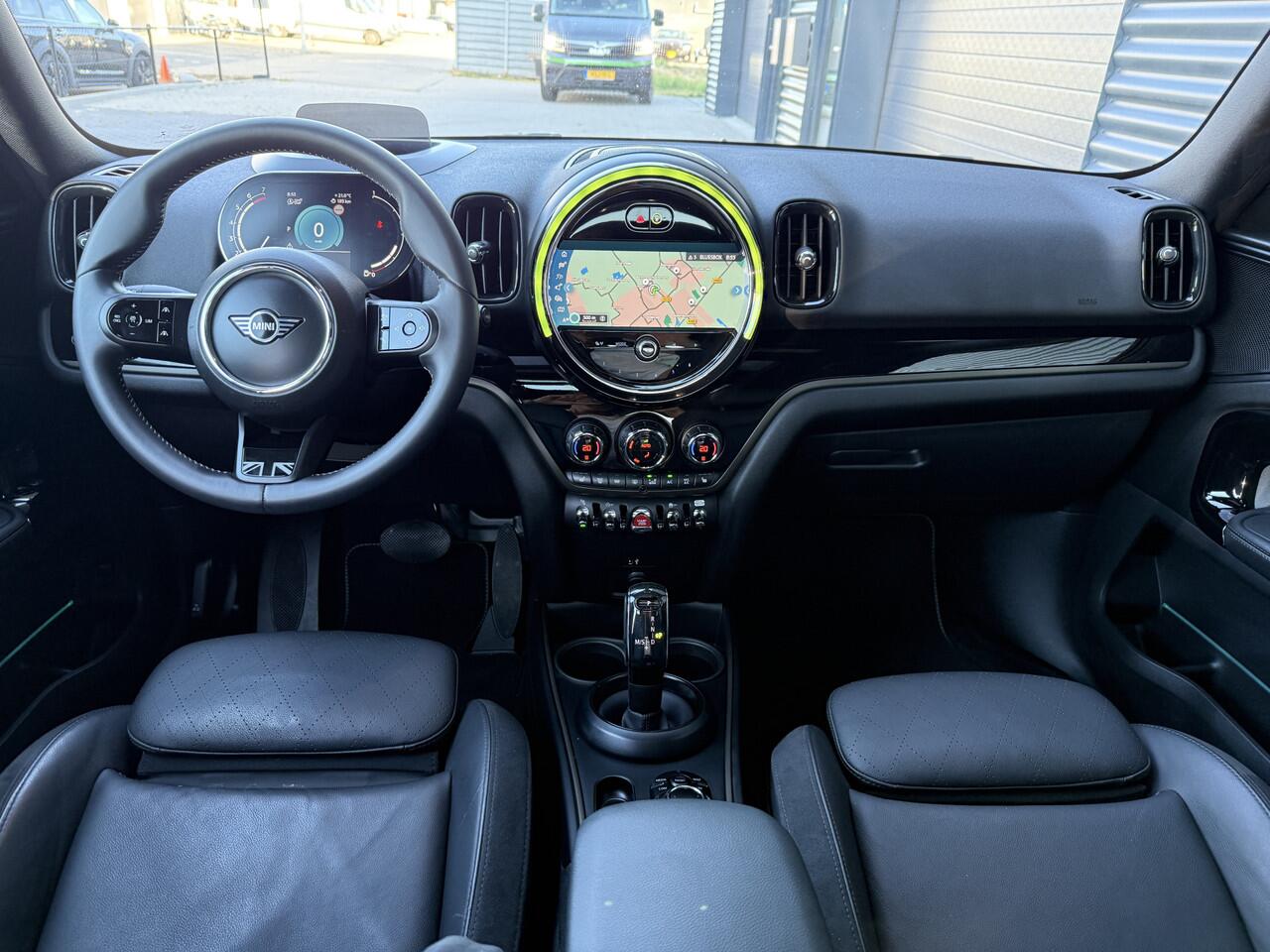 Mini COUNTRYMAN 1.5 ALL4 Cooper Yours Pano/Camera/Leder