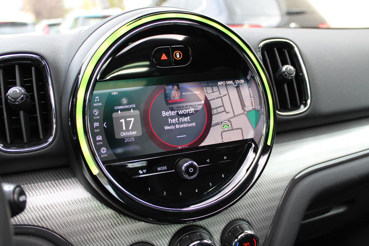 Mini COUNTRYMAN Mini 2.0 Cooper S Boardwalk Edition | Leder | Panoramadak | Navigatie | Camera