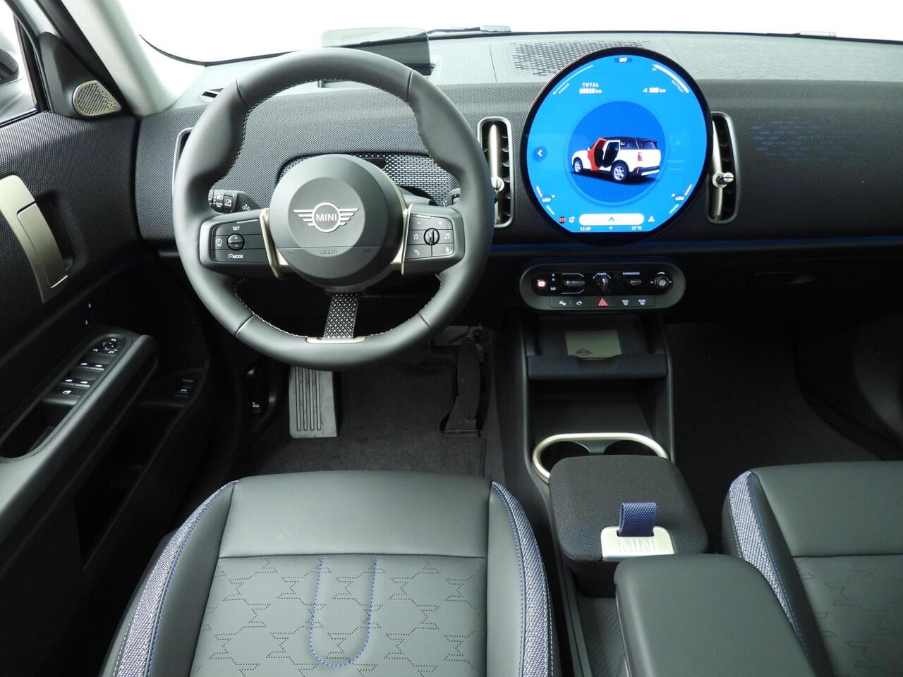 Mini COUNTRYMAN SE ALL4 Panoramadak / Trekhaak / Electrische stoelen / Head-up / Harman-Kardon / Alu wielen 18 inch