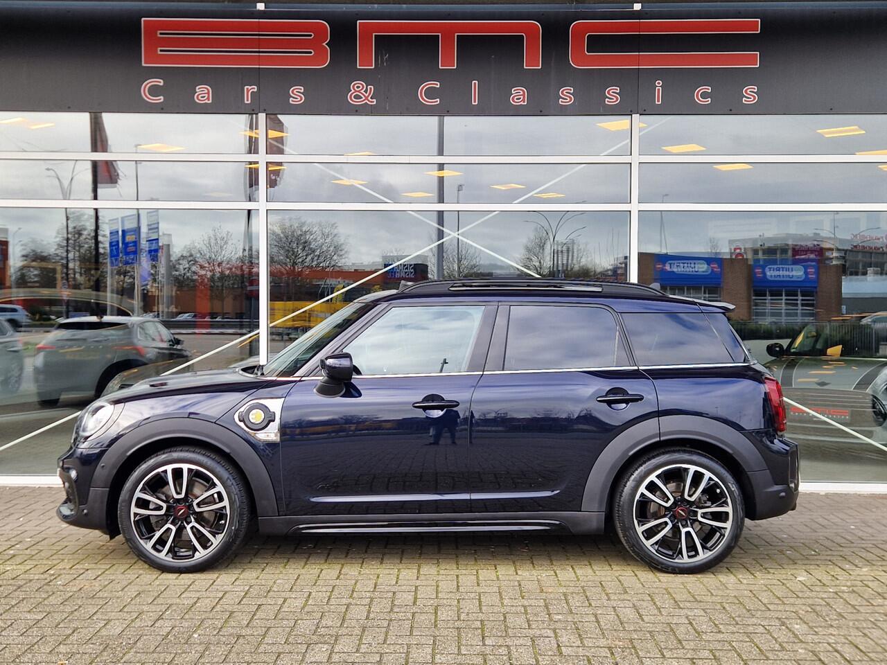 Mini COUNTRYMAN Mini 2.0 Cooper S E ALL4 John Cooper Works Panorama ACC HUD HK VOL!