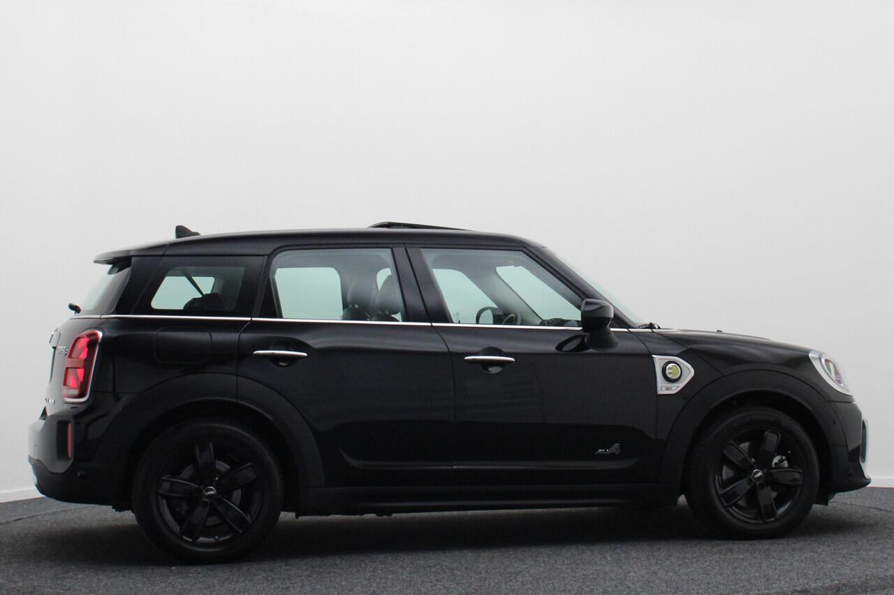 Mini COUNTRYMAN Mini 2.0 Cooper S E ALL4 Leer, Panoramadak, Head-Up, Virtual Cockpit, Apple Carplay, Cruise, 17''