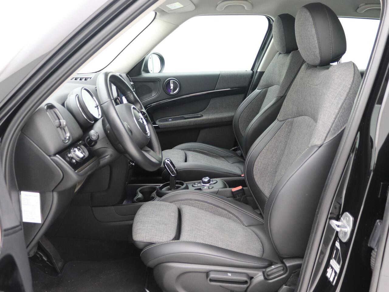 Mini COUNTRYMAN Mini 1.5 One Business Edition Automaat / Navi / Origineel NL