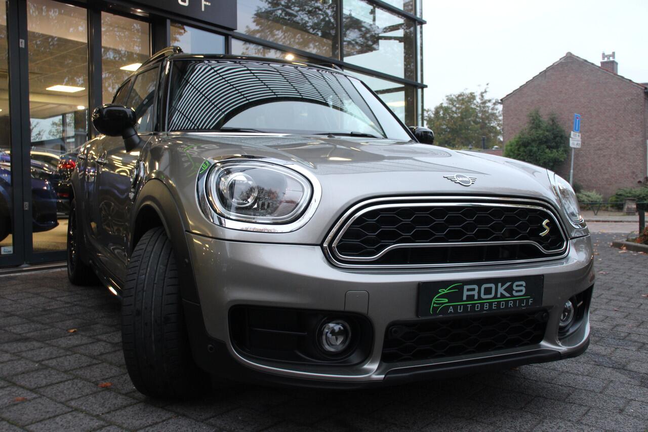 Mini COUNTRYMAN Mini 2.0 Cooper S E ALL4 Navi/Camera/Keyless/Head-up/Harman Kardon/Memory/Sfeerverlichting/Panoramadak/Leder/18Inch