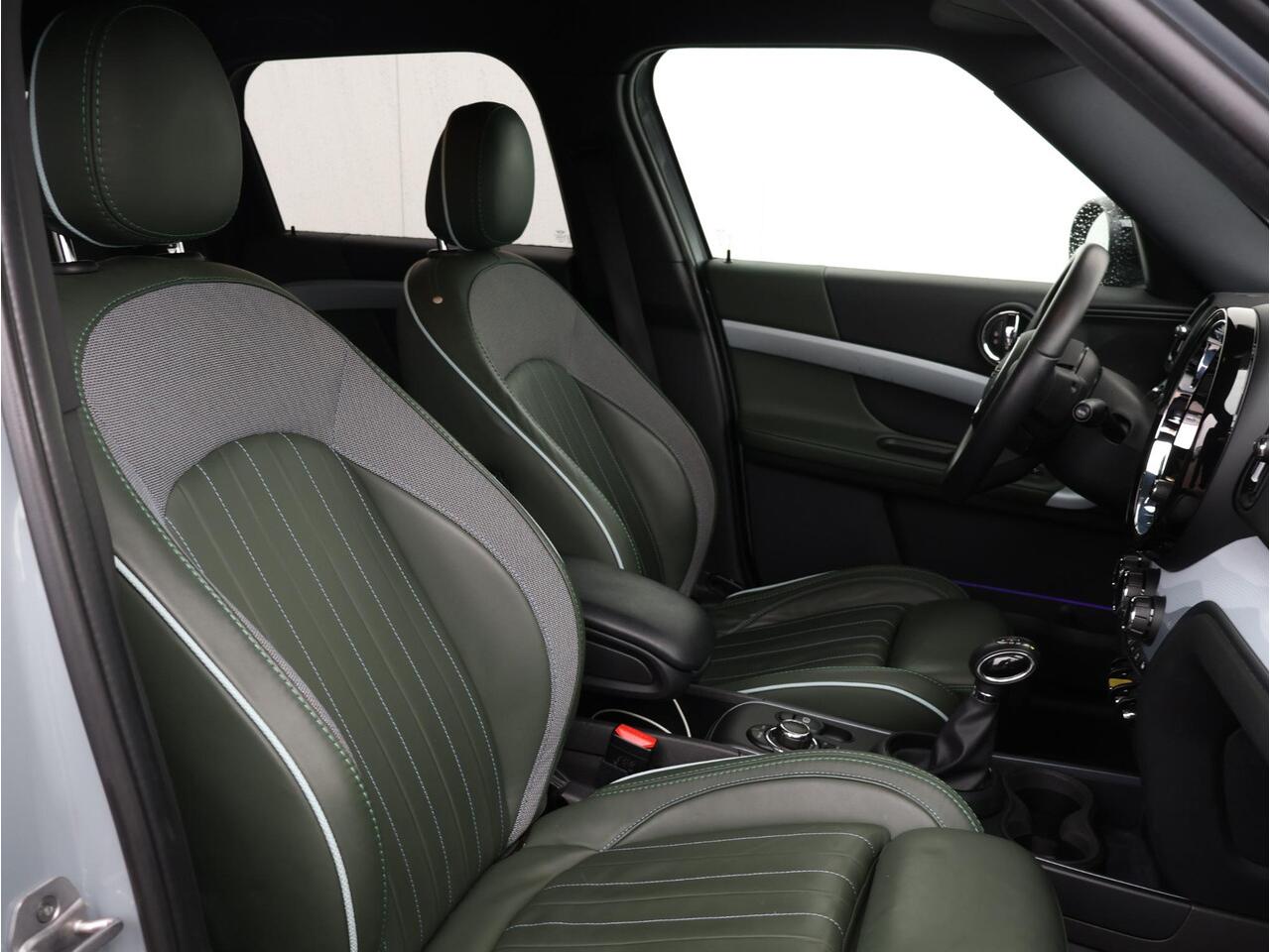 Mini COUNTRYMAN Mini 1.5 Cooper S E ALL4 Untamed Edition Comfort Access/ Achteruitrijcamera/ Stoelverwarming/ Cruise Control/ Driving Assistant