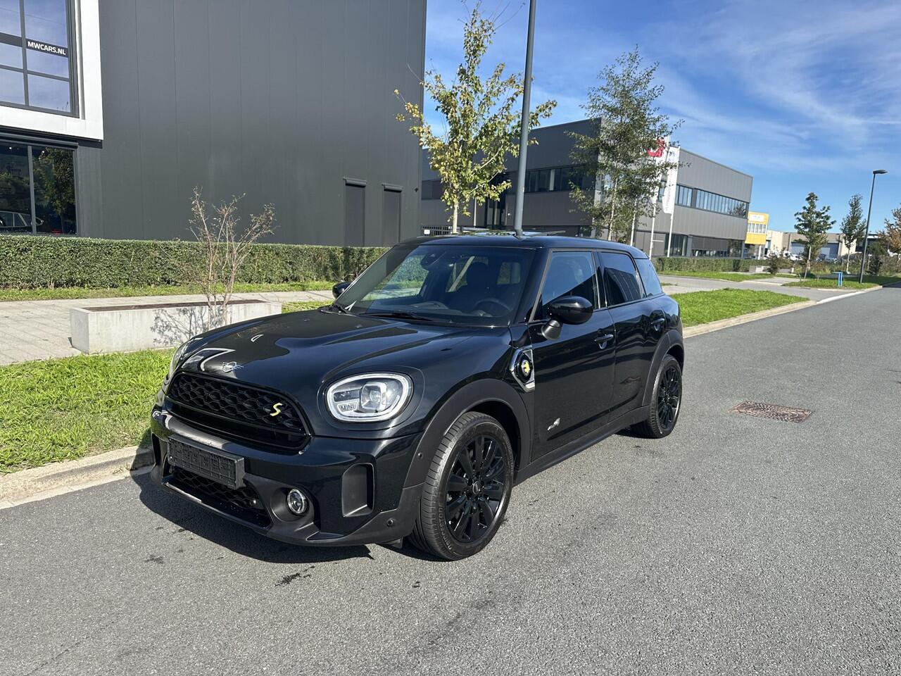 Mini COUNTRYMAN 2.0 Cooper SE ALL4 Pano, Leder, Keyless, Carplay