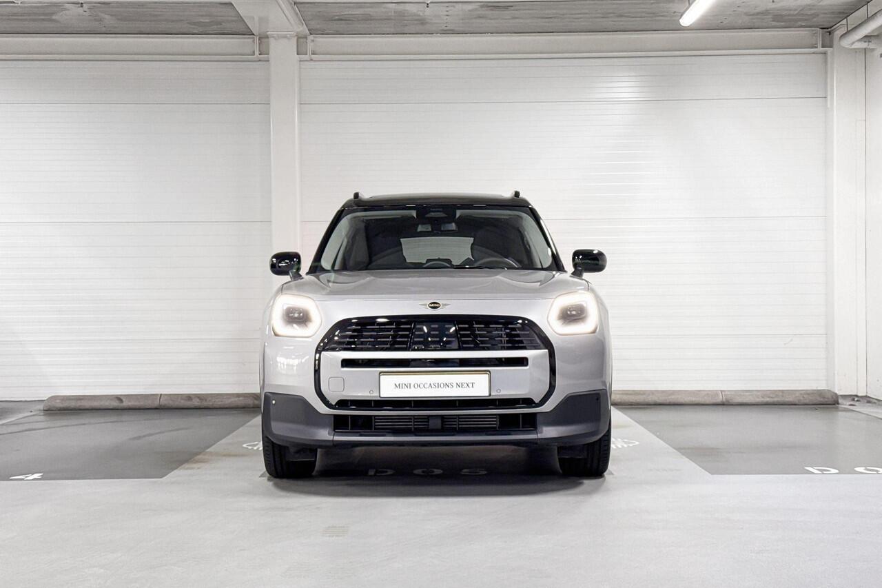 Mini COUNTRYMAN C MINI Countryman 1.5 C Classic M Plus | Pakket M Plus | Dak en spiegelkappen in Jetblack