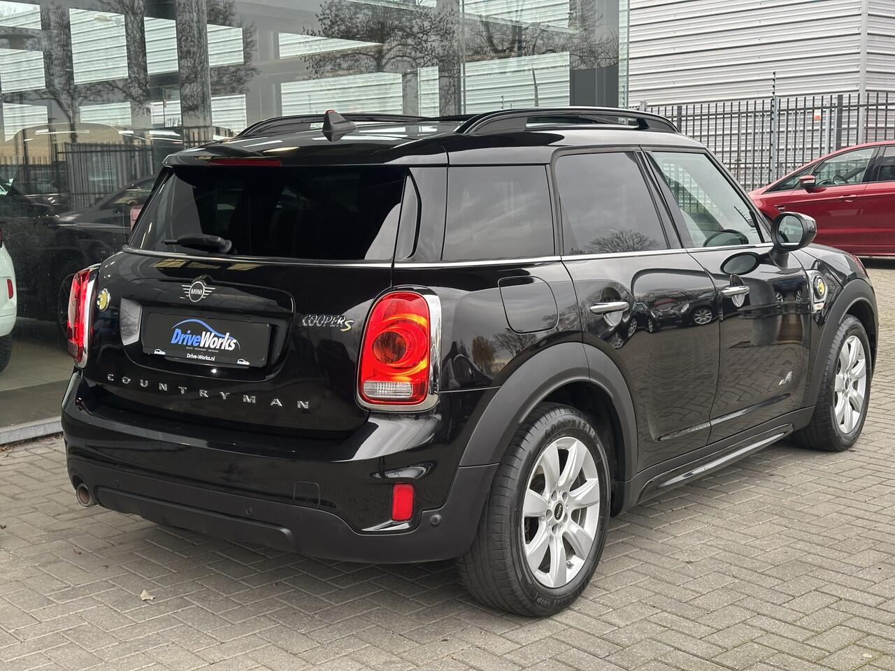 Mini COUNTRYMAN Mini 2.0 Cooper S E ALL4 Chili | Leer | Panorama | Key-less | Winter-pakket | Interesse, Proefrit? Bel of app met: 06-24 28 28 42