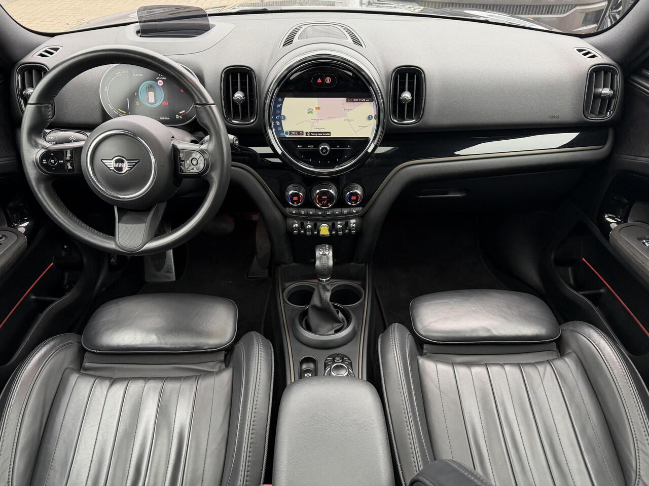 Mini COUNTRYMAN 1.5 Cooper S E ALL4 MINI Yours / Plug-In / EAER 41 km / Leder / Harman Kardon / Head Up Display / Schuif & Kanteldak / Navigatie / Elektrische stoelen / Adaptieve CC / Apple Carplay & Android / Camera / PDC / Stoel Verwarming /