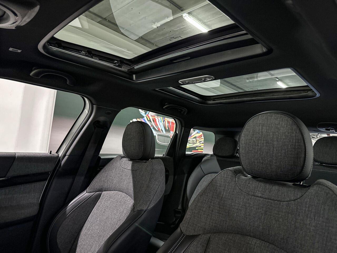 Mini COUNTRYMAN SE All4 | Panoramadak |18"Pin Spoke zwart | Achteruitrijcamera | Parkeersensoren | Apple CarPlay | Selections