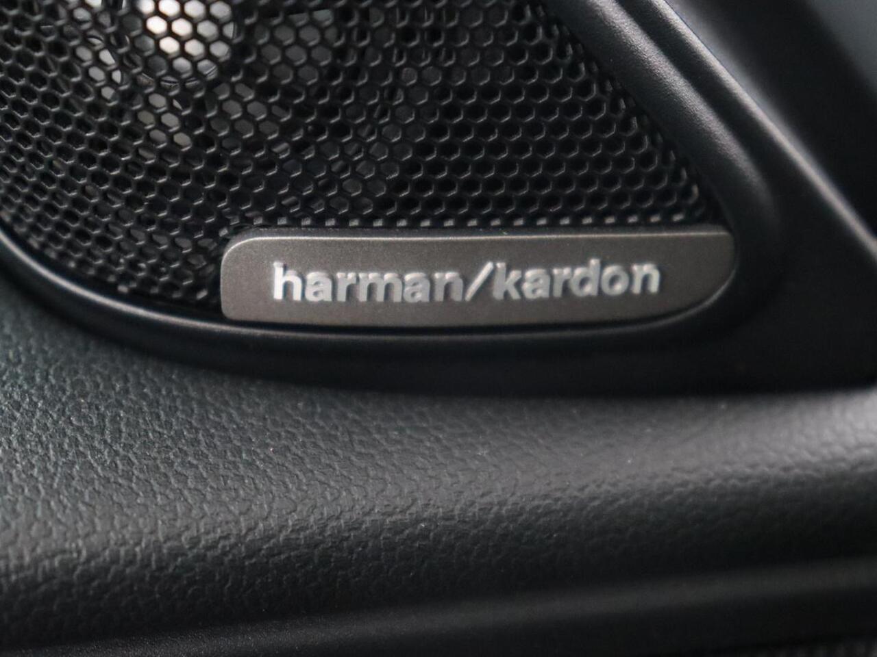 Mini COUNTRYMAN 1.5 One Business Edition | Harman/Kardon | Carplay | Full LED | Keyless | Navigatie | Park Assist | Half leder | Climate control | Cruise control