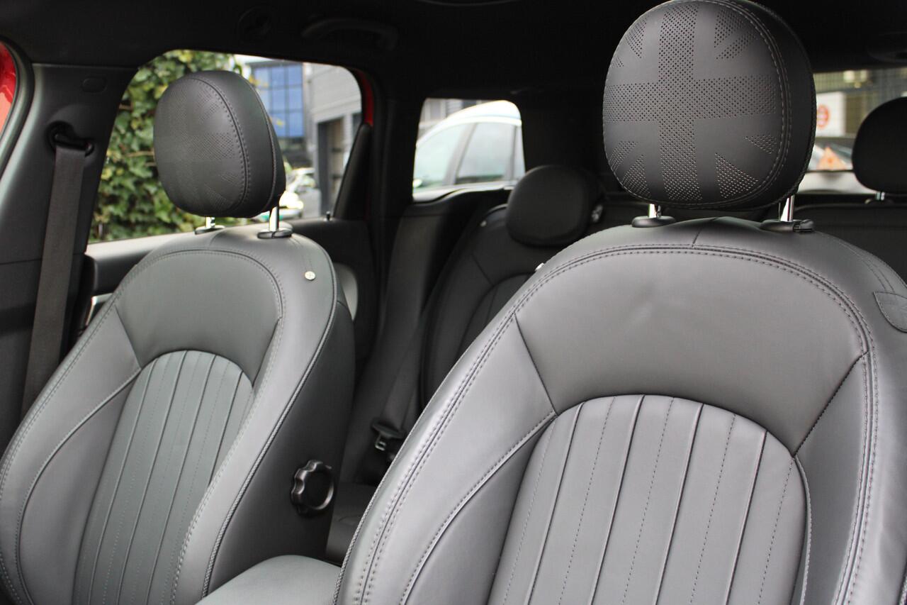 Mini COUNTRYMAN Mini 2.0 Cooper S Boardwalk Edition | Leder | Panoramadak | Navigatie | Camera