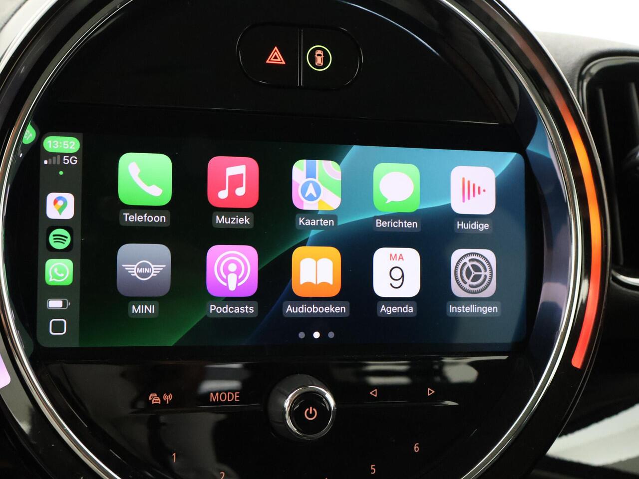 Mini COUNTRYMAN Mini 2.0 COOPER S E ALL4 PLUG-IN HYBRID 220 PK MOONWALK GREY + UNION JACK ACHTERLICHTEN | LED