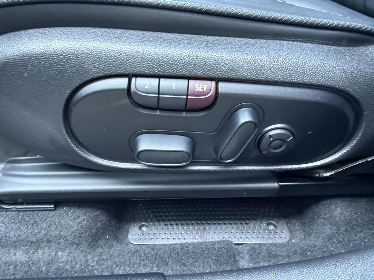 Mini COUNTRYMAN 1.5 Cooper Yours Pano/Leder/Camera/HUD