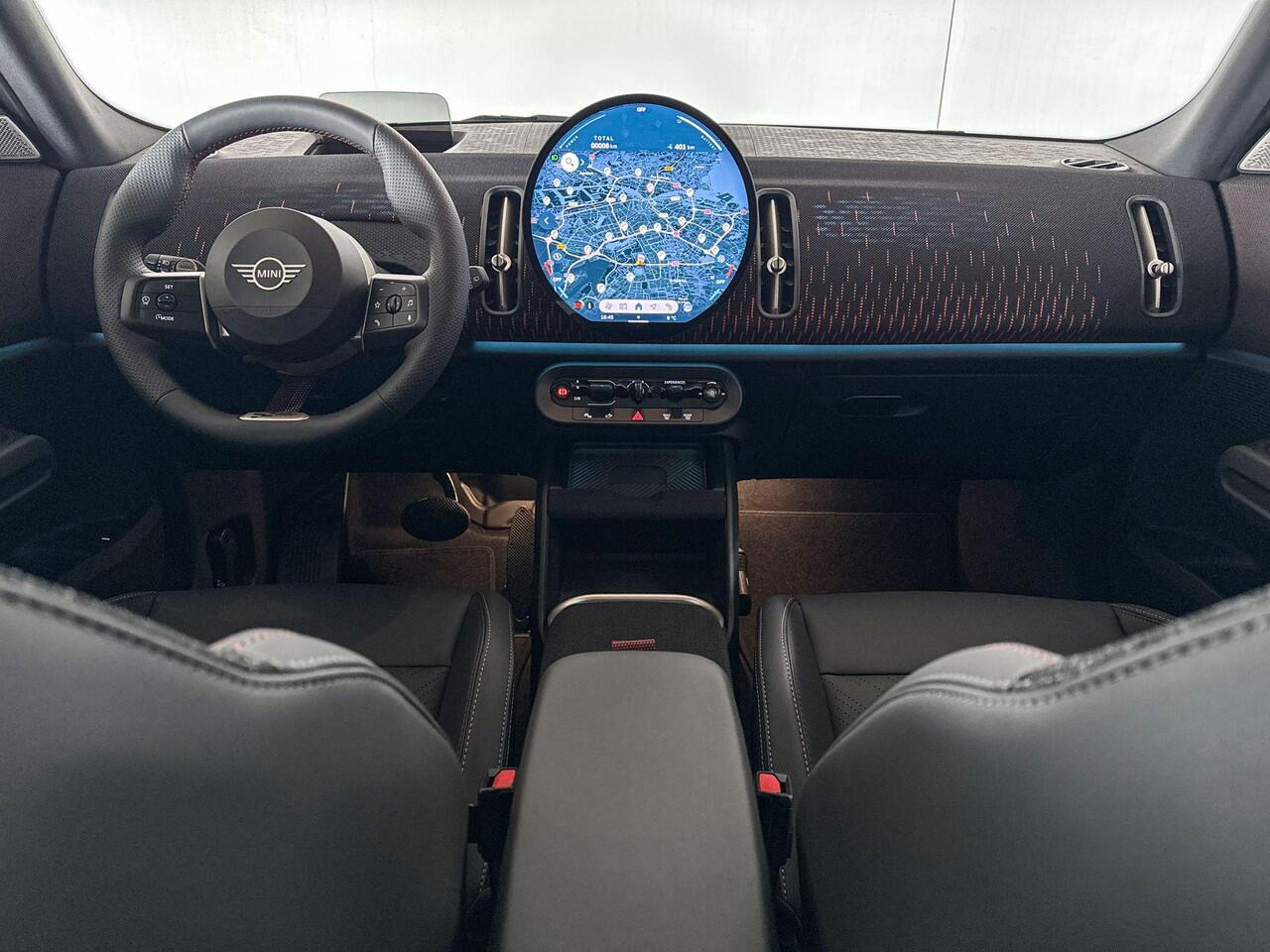 Mini COUNTRYMAN Electric E John Cooper Works M 66.5 kWh | Pakket M | Dak en spiegelkappen in Jetblack