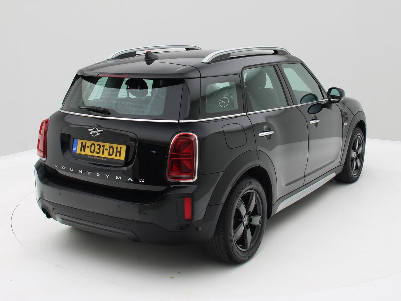 Mini COUNTRYMAN Mini 1.5 One Business Edition Automaat / Navi / Origineel NL