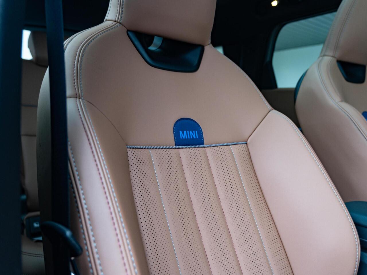 Mini COUNTRYMAN E Favoured + L Pakket