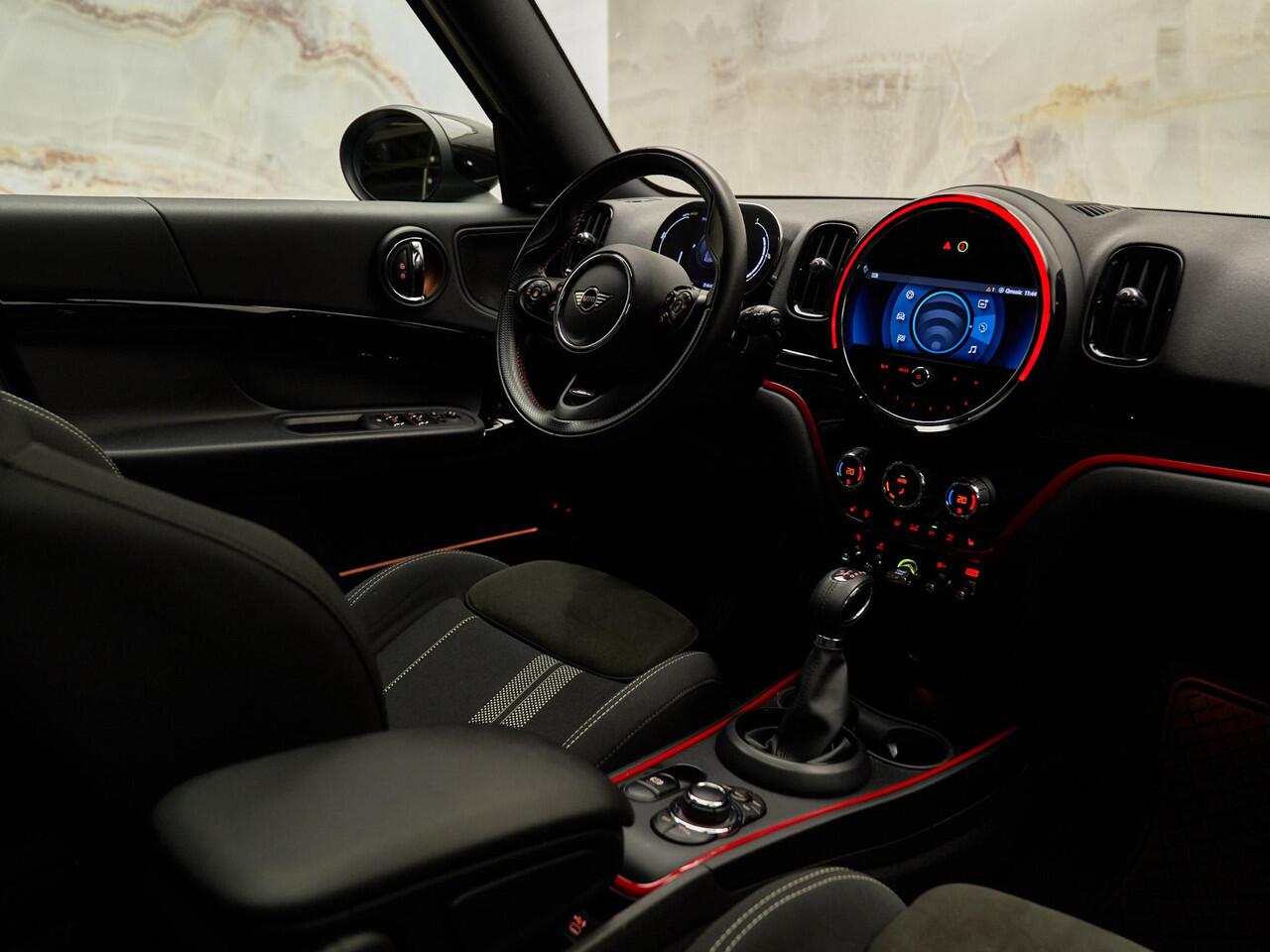Mini COUNTRYMAN 1.5 Cooper S E ALL4, JCW pakket, 19", H/K, pano, LED-kopl., ACC, Keyless, privacy