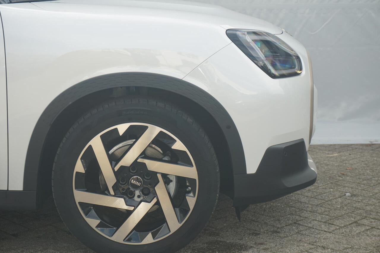 Mini COUNTRYMAN E Favoured | Pano dak / Keyless entry / Head up Display / Leer / Apple carplay