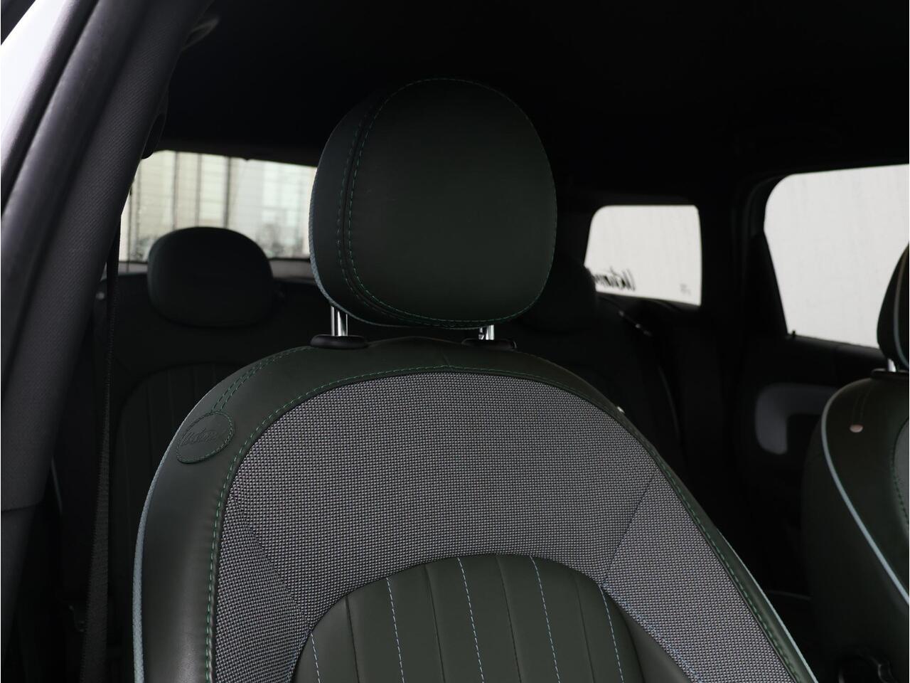 Mini COUNTRYMAN Mini 1.5 Cooper S E ALL4 Untamed Edition Comfort Access/ Achteruitrijcamera/ Stoelverwarming/ Cruise Control/ Driving Assistant