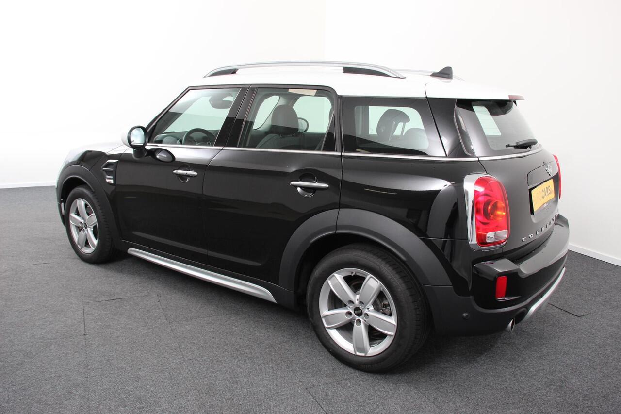Mini COUNTRYMAN Mini 1.5 Automaat Cooper Chili | Navigatie | Climate control | Cruise control | Lichtmetalen velgen | Parkeer Sensoren