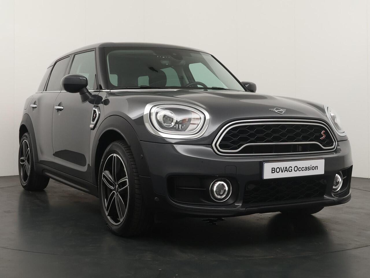 Mini COUNTRYMAN Cooper S Night Jack Edition | Stoelverwarming | Cruise Control | Panoramadak | LED |