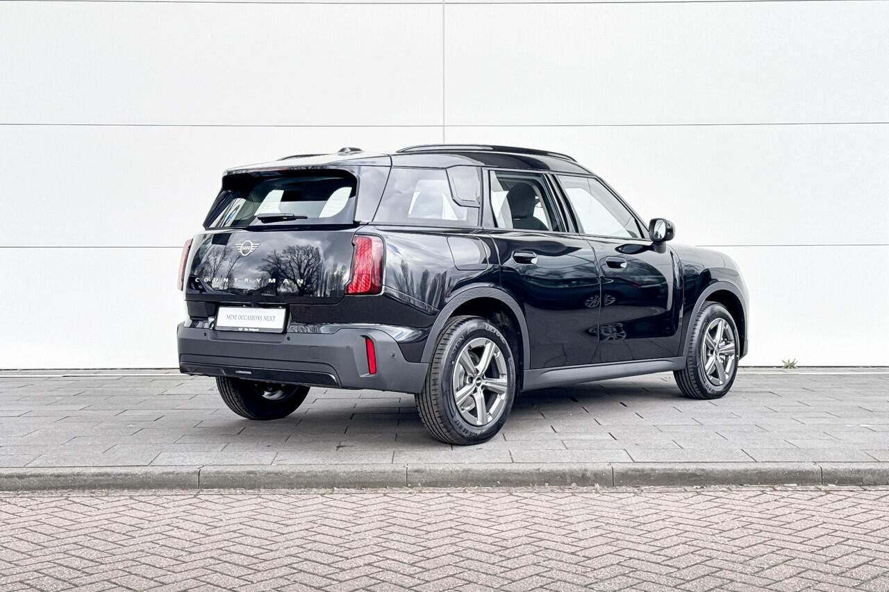 Mini COUNTRYMAN C Essential XS Essential Trim | Pakket XS |