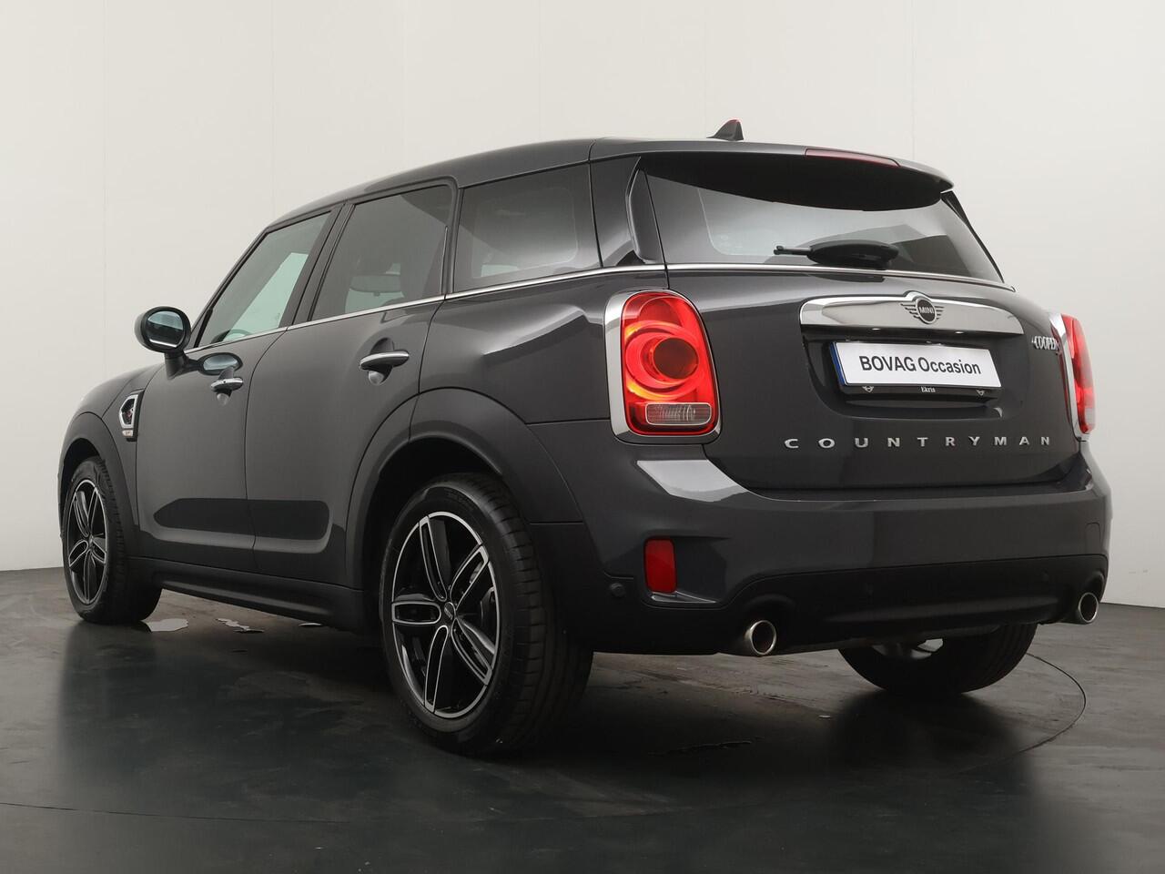 Mini COUNTRYMAN Cooper S Night Jack Edition | Stoelverwarming | Cruise Control | Panoramadak | LED |