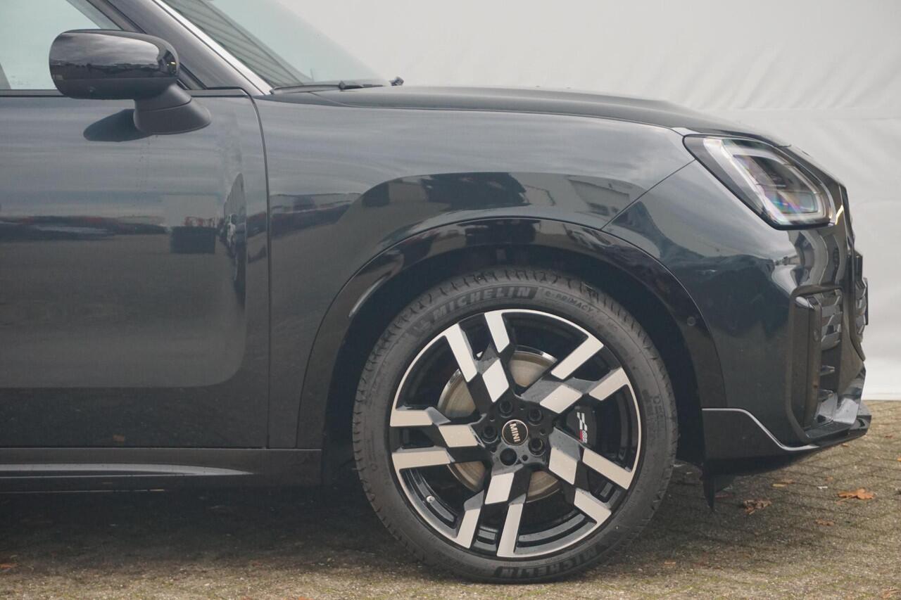 Mini COUNTRYMAN SE ALL4 John Cooper Works Trim | Pakket XL | Elektrische Trekhaak | Comfort Access | Driving Assistant Professional | Harman Kardon | Head-Up Display | Glazen panoramadak