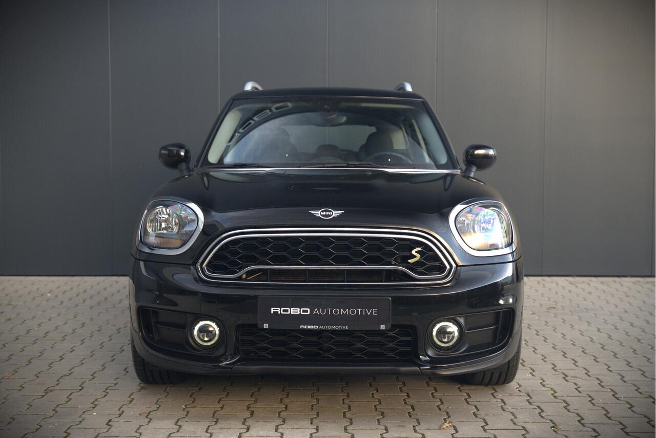 Mini COUNTRYMAN Mini 2.0 Cooper S E ALL4 | Stoelverwarming | Parkeersensoren | Apple Carplay | Navigatie | Keyless | Ambiance Verlichting | Climate Control |