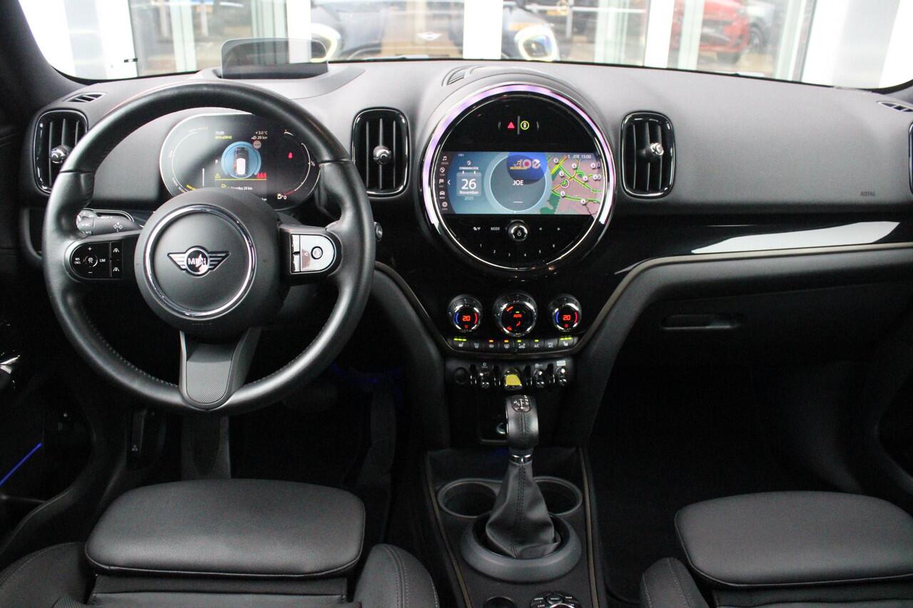 Mini COUNTRYMAN Mini 2.0 Cooper S E 220PK ALL4 CHILI | UNION JACK ACHTERLICHTEN | LEDEREN BEKLEDING | ELEKTRISCH BEDIENBARE VOORSTOELEN MET GEHEUGENFUNSCTIE OP DE BESTUURDERSSTOEL | STOEL/VOORRUIT VERWARMING | FULL LED KOPLAMPEN | DRAADLOZE APPLE CARPLAY/ANDROID AUTO | D