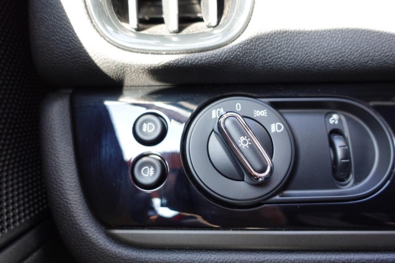 Mini COUNTRYMAN 2.0 CO.S E ALL4 CHILI PLug In Hybrid JCW Wheels