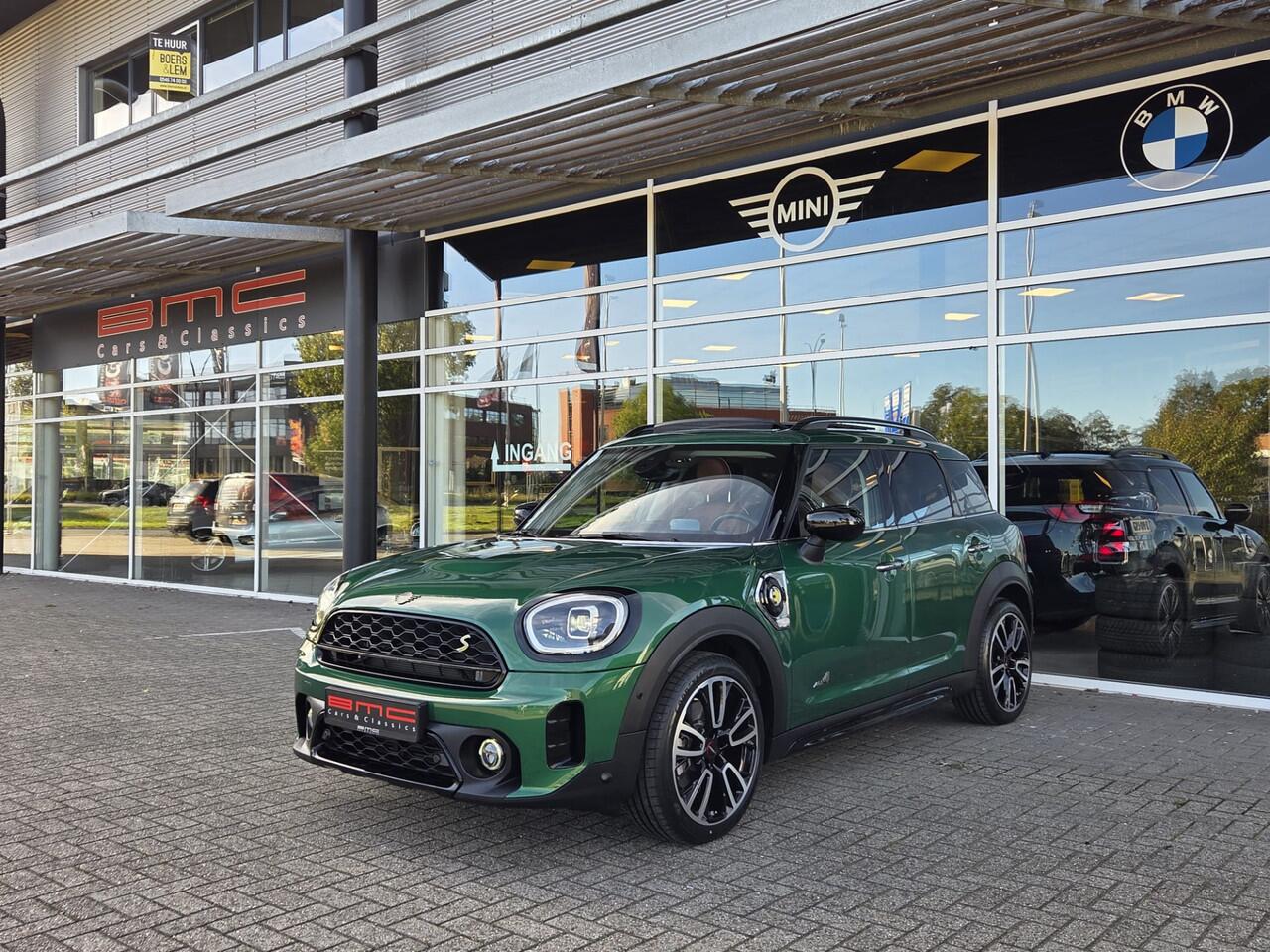 Mini COUNTRYMAN Mini 2.0 Cooper S E ALL4 Panorama ACC HUD HK CHESTERMALT