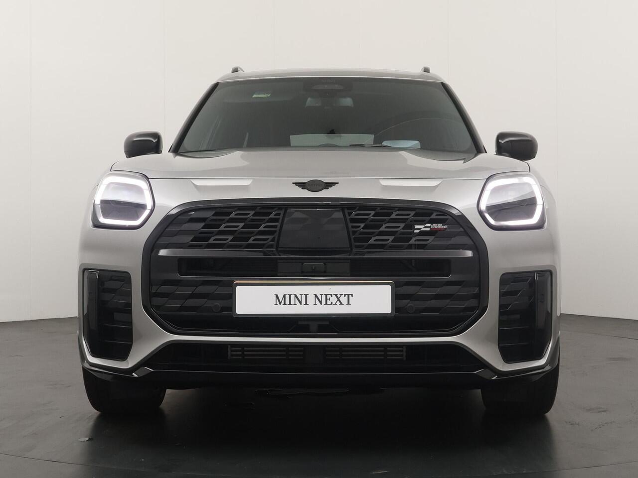 Mini COUNTRYMAN C JCW Trim | Pakket XL| Stoel-stuurverwarming | Adaptieve Cruise | Elektrische-Massagestoelen | Head-Up Display |