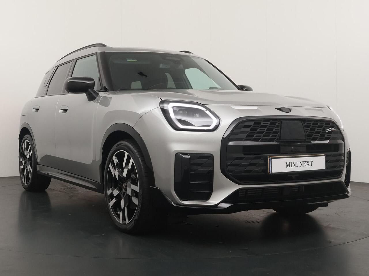 Mini COUNTRYMAN C JCW Trim | Pakket XL| Stoel-stuurverwarming | Adaptieve Cruise | Elektrische-Massagestoelen | Head-Up Display |