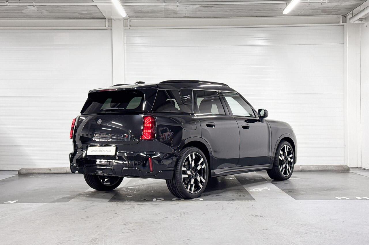Mini COUNTRYMAN S ALL4 | John Cooper Works Uitvoering | Pakket L | 20" JCW Flag Spoke 2-tone