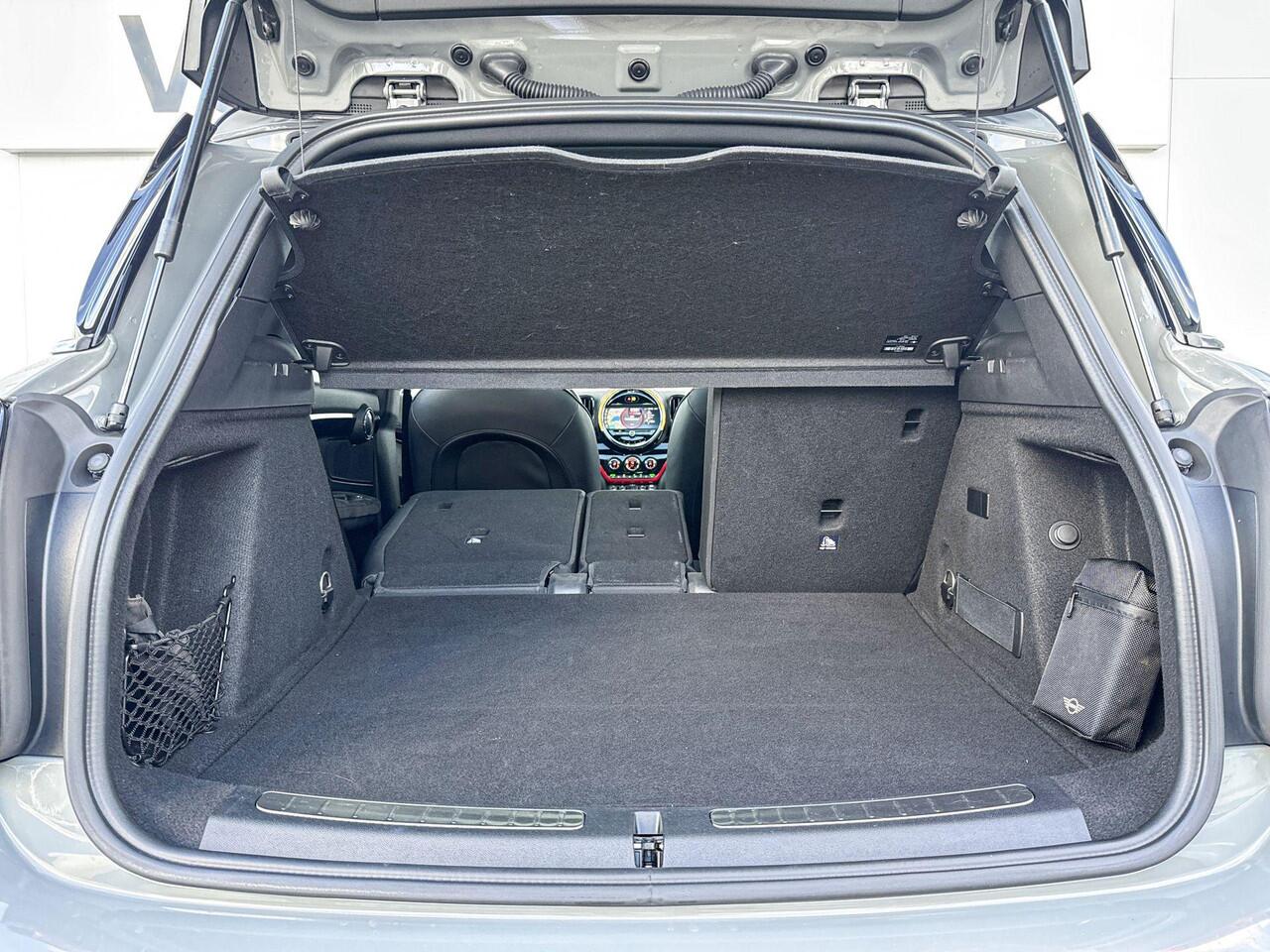 Mini COUNTRYMAN Cooper S E ALL4 John Cooper Works