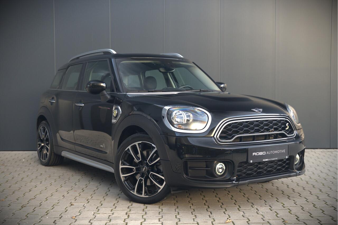Mini COUNTRYMAN Mini 2.0 Cooper S E ALL4 | Stoelverwarming | Parkeersensoren | Apple Carplay | Navigatie | Keyless | Ambiance Verlichting | Climate Control |