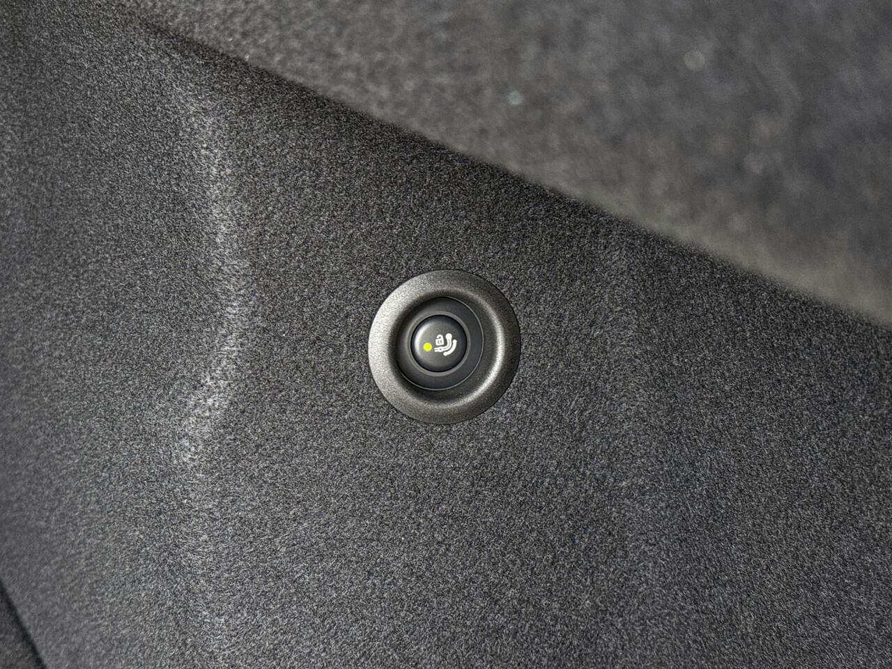 Mini COUNTRYMAN C Classic S Plus | Trekhaak met elektrisch wegklapbare kogel | 19" LM John Cooper Works Runway Spoke black | Opruimingsvoordeel